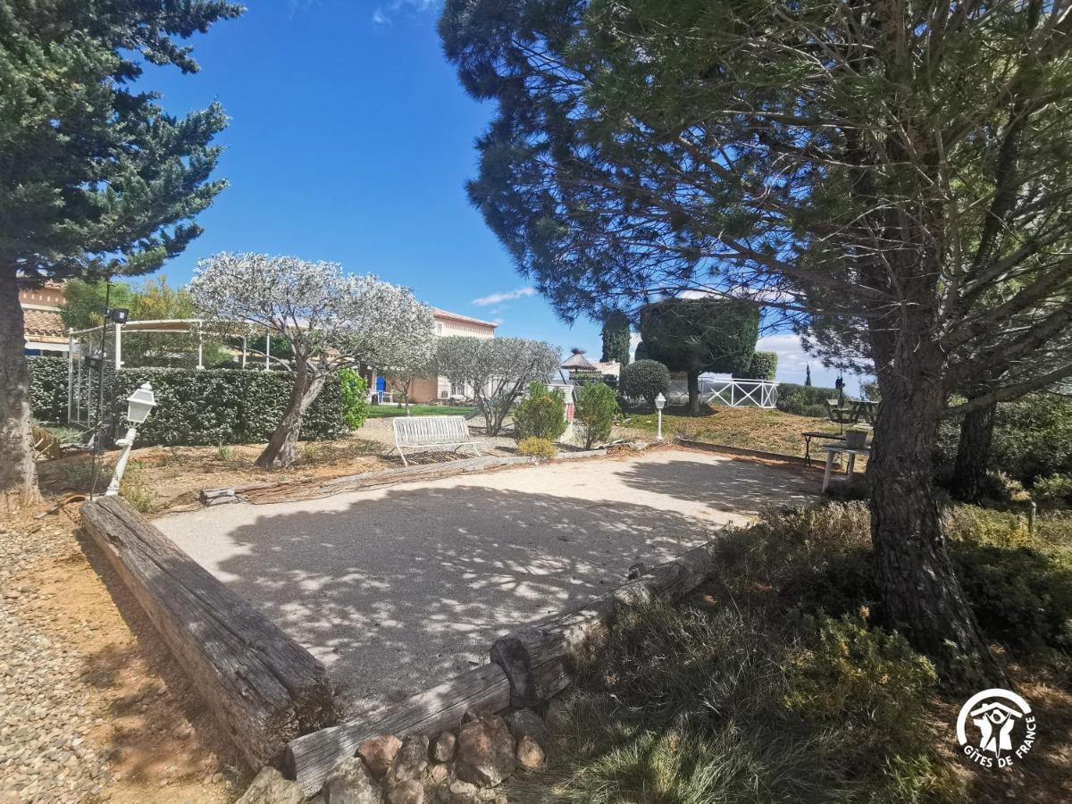 Les Hotes De La Combe Mouis Creissan Εξωτερικό φωτογραφία